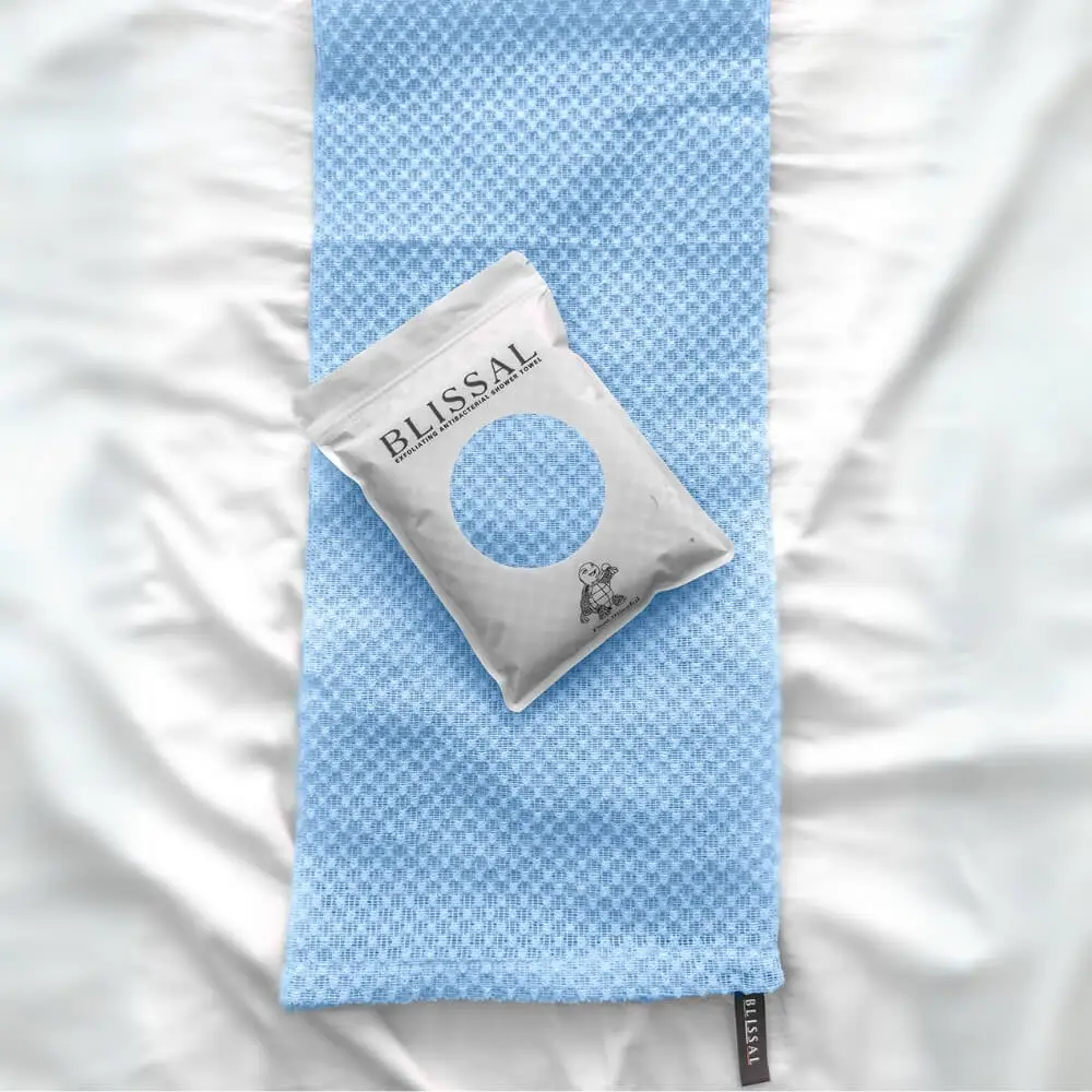 Exfoliating Antibacterial Shower Towel - Image 10